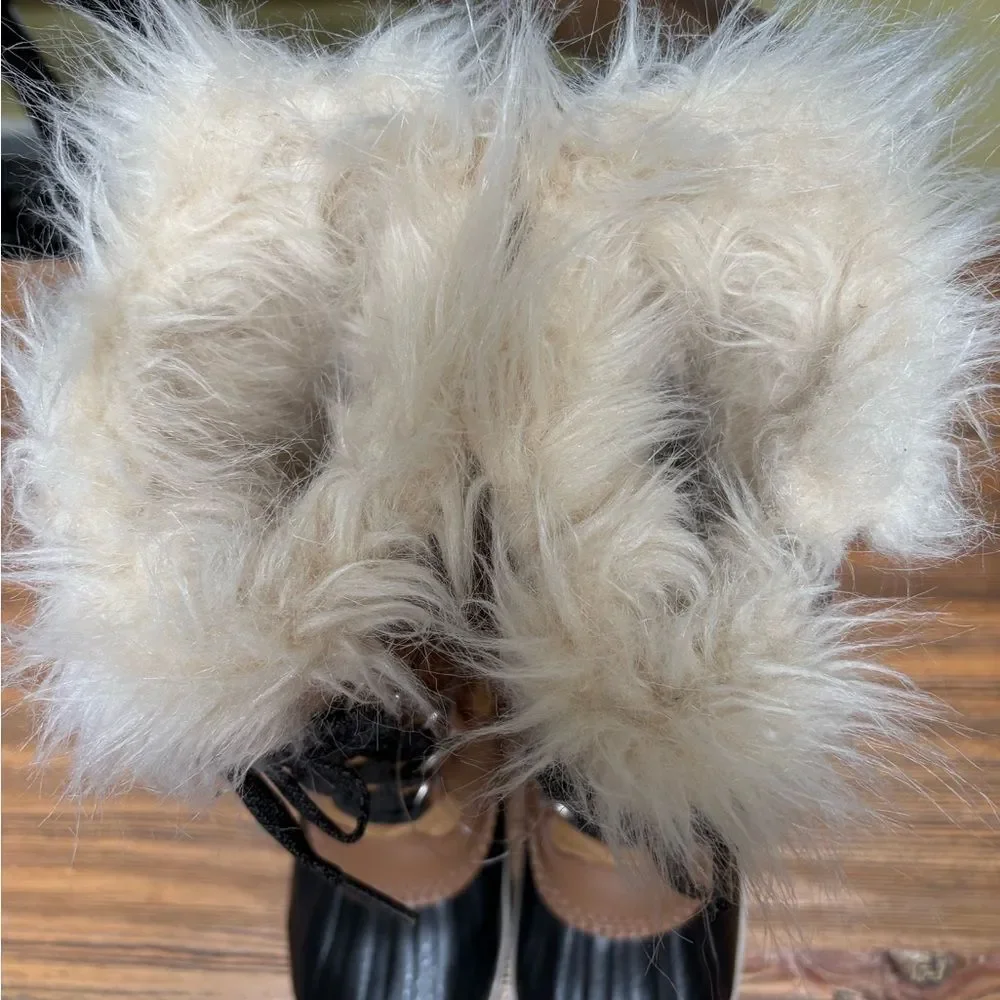 NWOT Sorel Black and Tan Brown Kids Boots with Faux Fur